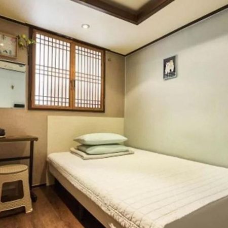 Red Panda Hotel Seul Esterno foto